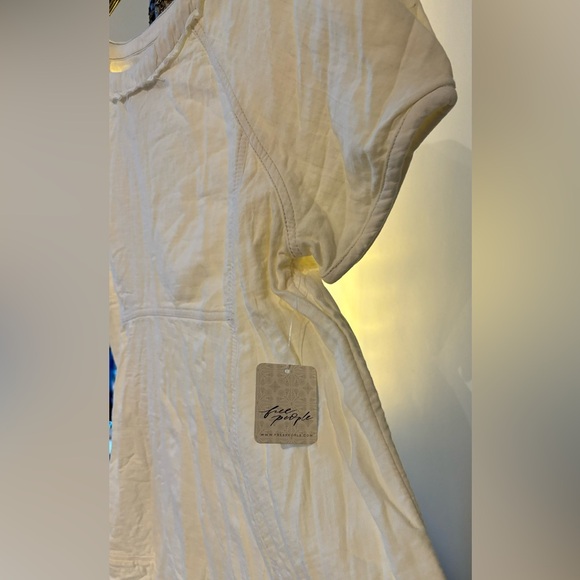 NWT💥Free People We The FreeWhite Short Sleeve white Tunic, XS oversized - Picture 2 of 8